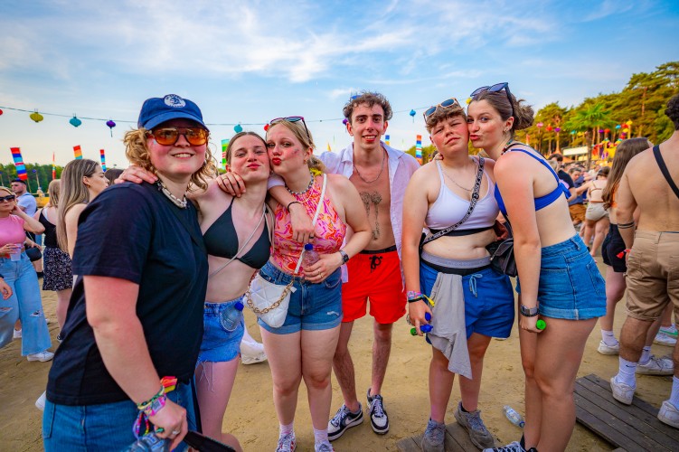 Sunrise Festival 2023 | De start van een onvergetelijk mooi weekend! ⛺️🧡