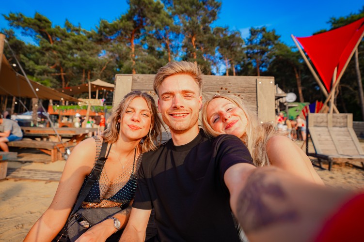 Sunrise Festival 2023 | De start van een onvergetelijk mooi weekend! ⛺️🧡