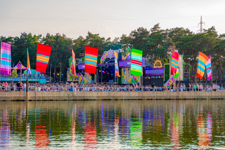 Sunrise Festival 2023 | De start van een onvergetelijk mooi weekend! ⛺️🧡