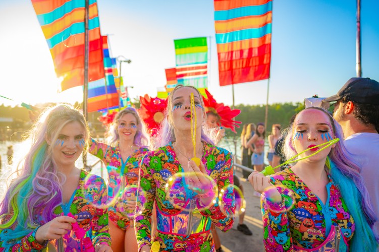 Sunrise Festival 2023 | Een overdosis aan zonnestraaltjes! 💛