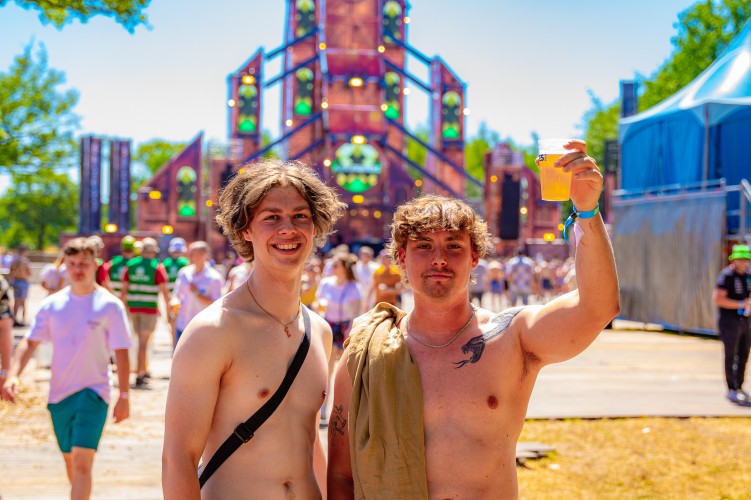 Sunrise Festival 2023 | Een overdosis aan zonnestraaltjes! 💛