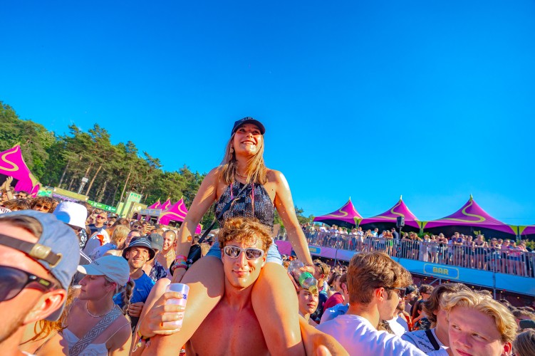 Sunrise Festival 2023 | Alle spetters verzamelen! 🩷🩵