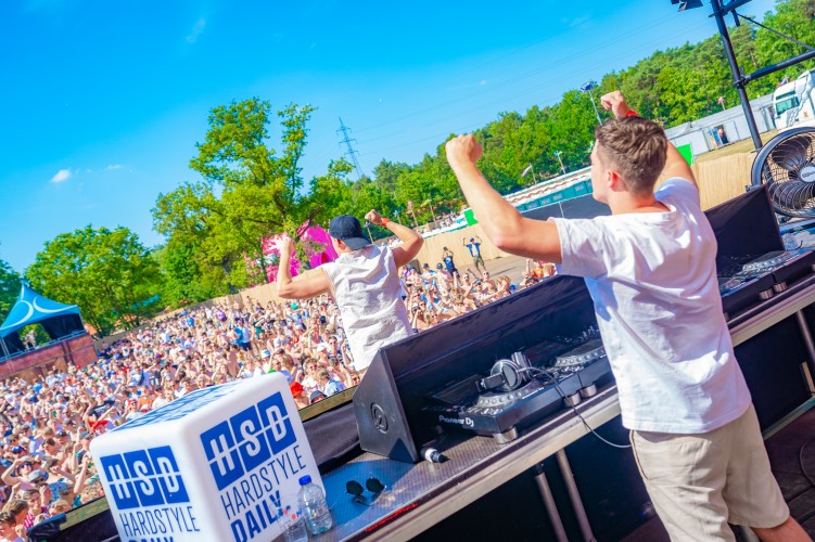 Sunrise Festival 2023 | Alle spetters verzamelen! 🩷🩵