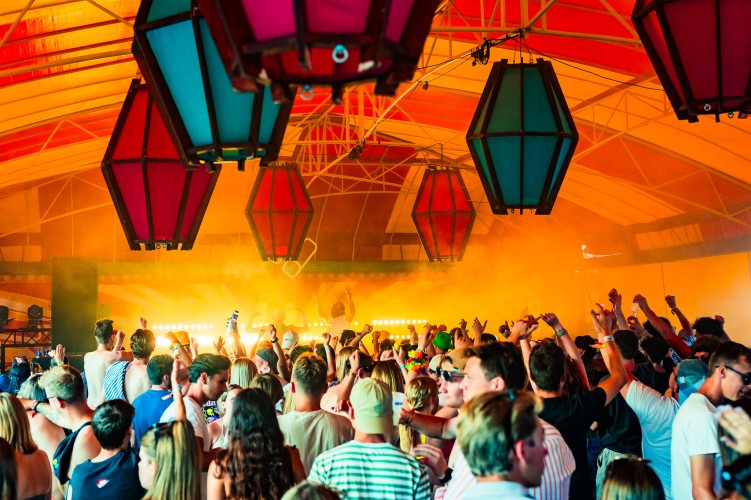 Sunrise Festival 2023 | Een dikke, vette 🔟 voor de sfeer