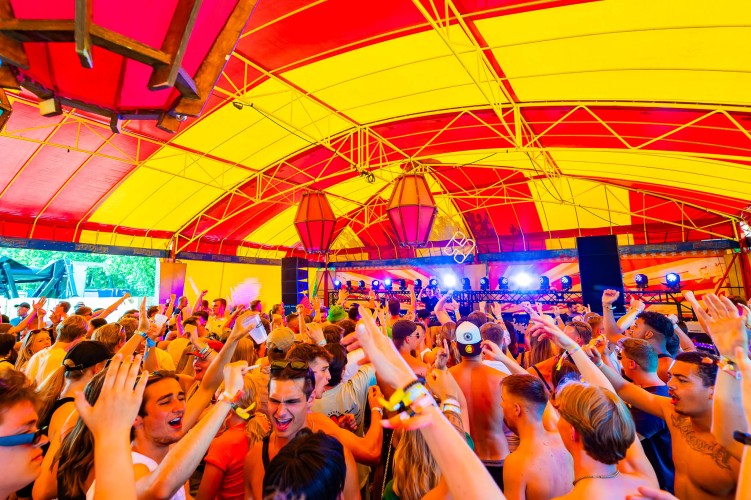 Sunrise Festival 2023 | Een dikke, vette 🔟 voor de sfeer