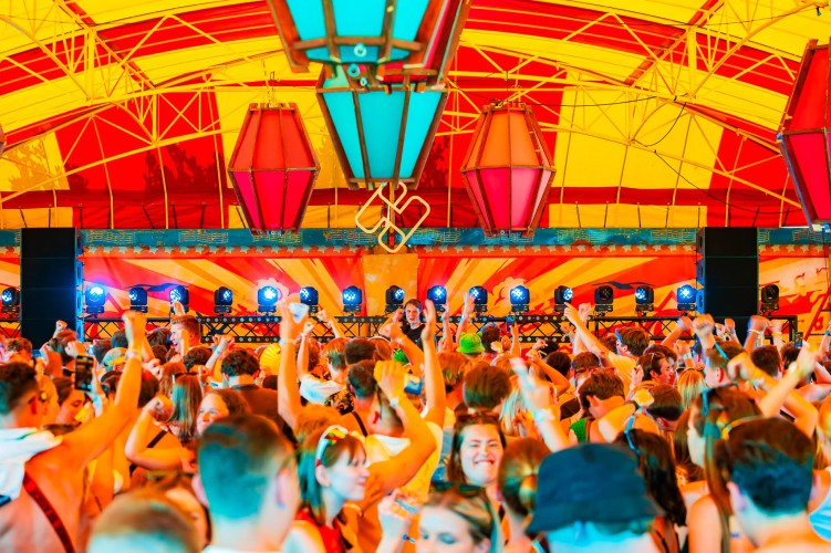 Sunrise Festival 2023 | Een dikke, vette 🔟 voor de sfeer