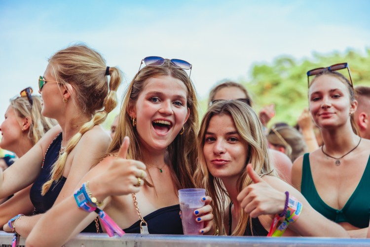 Sunrise Festival 2023 | Knappe koppen invasie! 😍