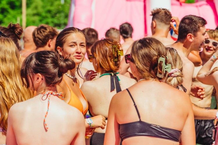 Sunrise Festival 2023 | Knappe koppen invasie! 😍