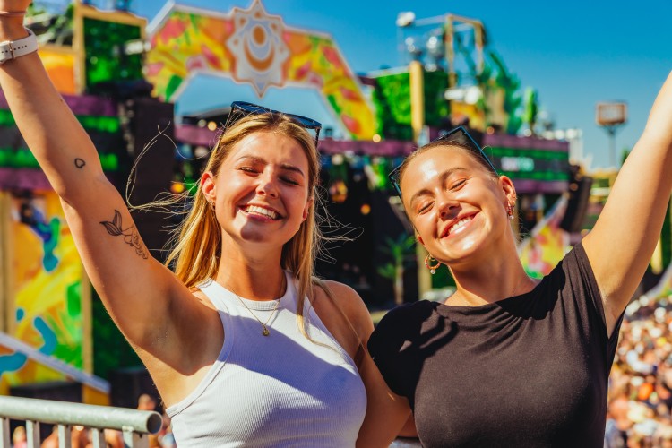 Sunrise Festival 2023 | Knappe koppen invasie! 😍