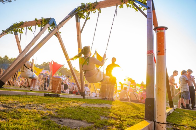 Sunrise Festival 2023 | De zomer = van ons! 🍹⛱