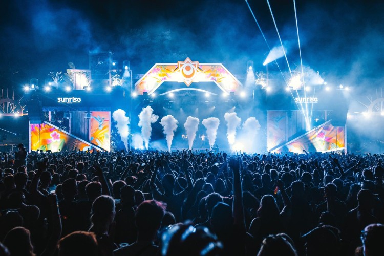 Sunrise Festival 2023 | Een knallende start = het halve werk! 🥳