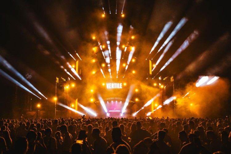 Sunrise Festival 2023 | Een knallende start = het halve werk! 🥳