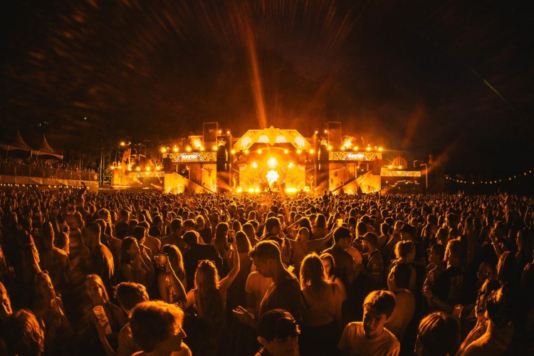 Sunrise Festival 2023 | Een knallende start = het halve werk! 🥳