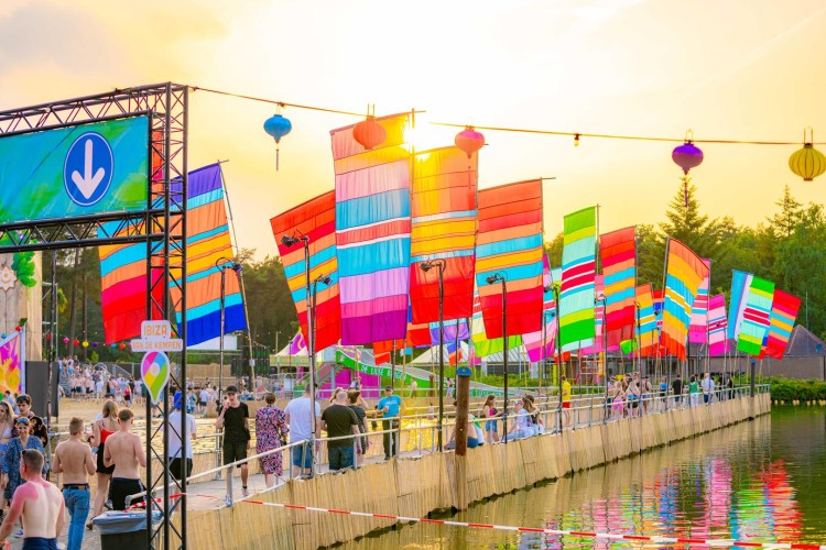 Sunrise Festival 2023 | Een knallende start = het halve werk! 🥳