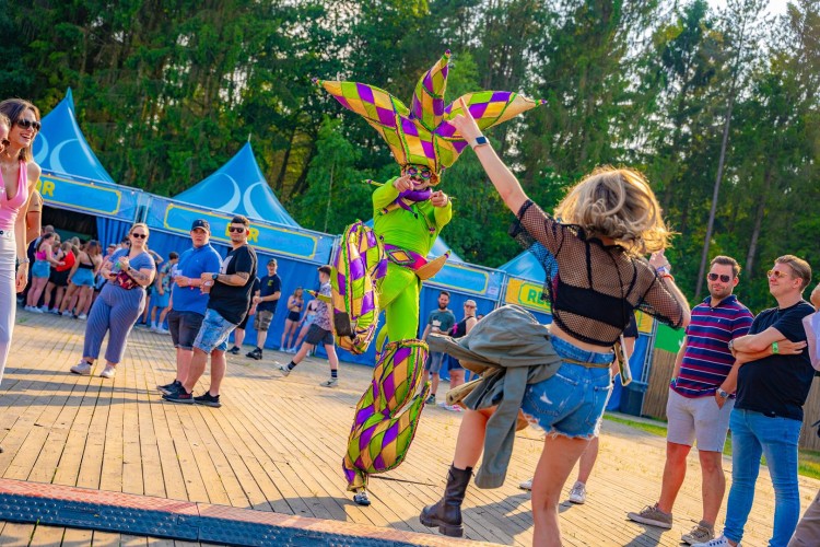 Sunrise Festival 2023 | Een knallende start = het halve werk! 🥳