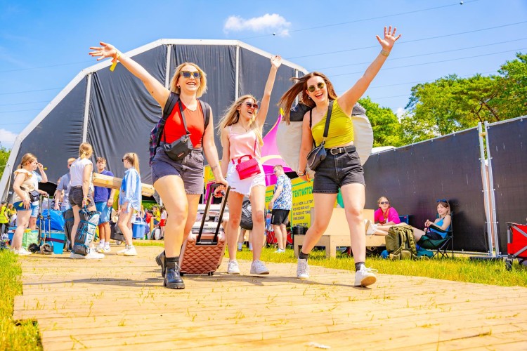 Sunrise Festival 2023 | Een knallende start = het halve werk! 🥳