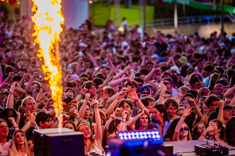 Sunrise Festival 2024 | Oneindig veel zonnestraaltjes: aanwezig! ☀️