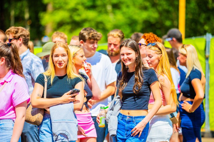 Sunrise Festival 2024 | Oneindig veel zonnestraaltjes: aanwezig! ☀️