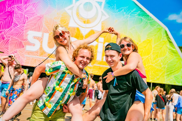 Sunrise Festival 2024 | Oneindig veel zonnestraaltjes: aanwezig! ☀️