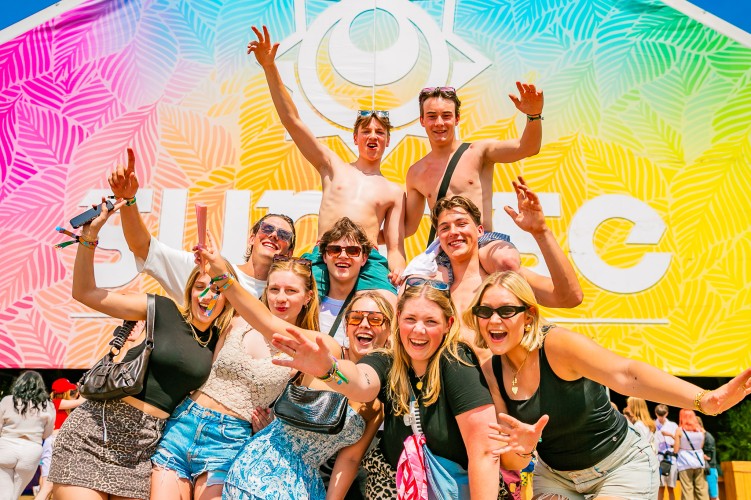 Sunrise Festival 2024 | Oneindig veel zonnestraaltjes: aanwezig! ☀️