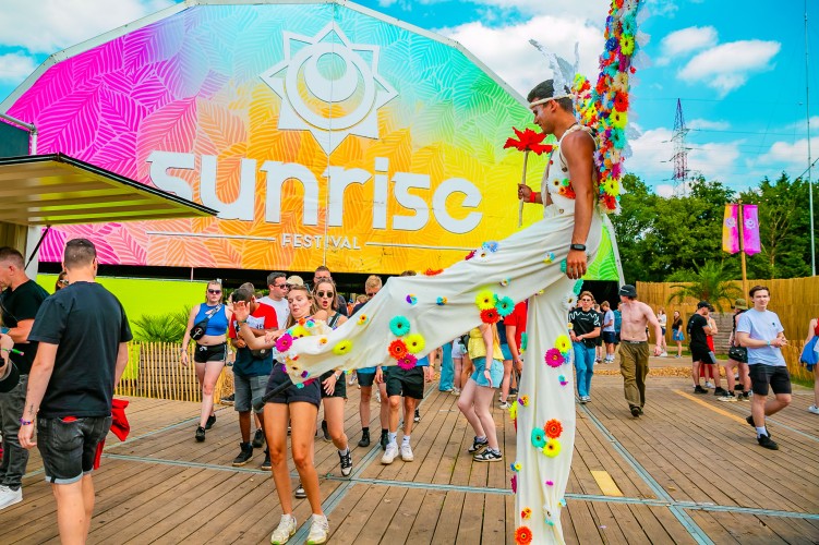 Sunrise Festival 2024 | Oneindig veel zonnestraaltjes: aanwezig! ☀️