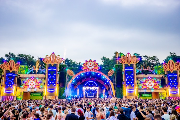 Sunrise Festival 2024 | Hoe zotter, hoe beter 🤪